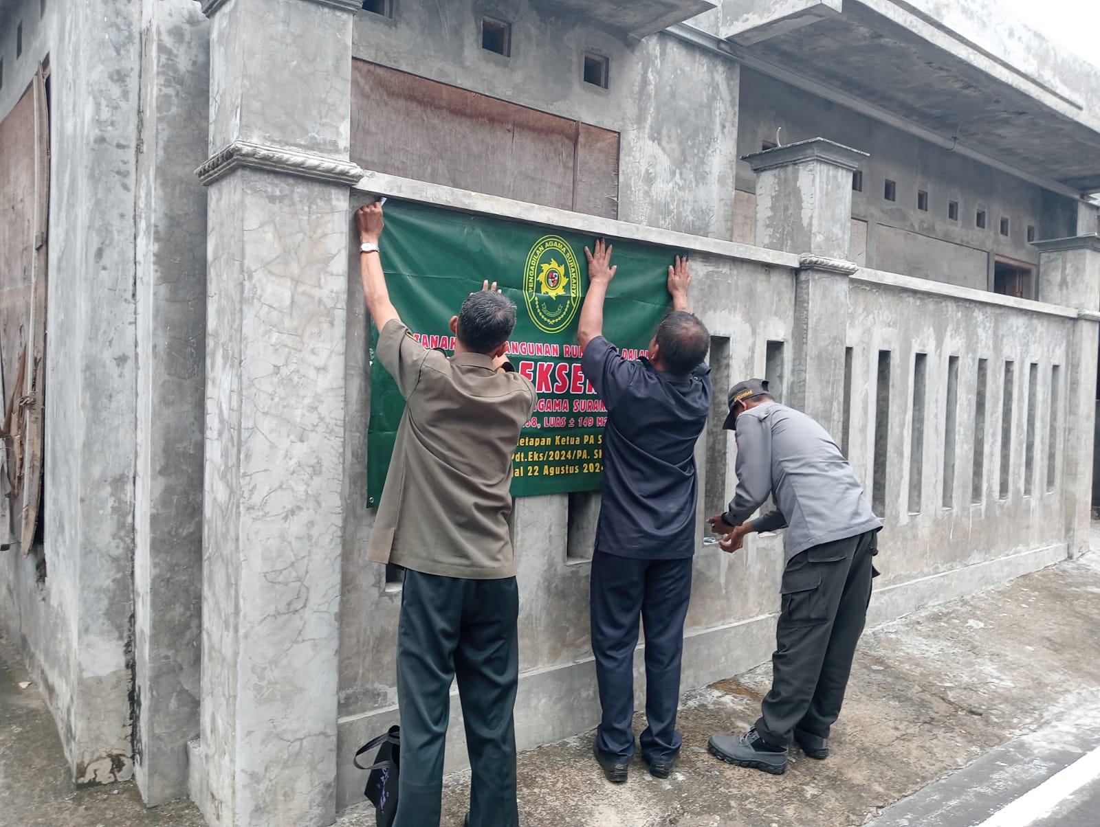 PA SURAKARTA SUKSES LAKSANAKAN SITA EKSEKUSI